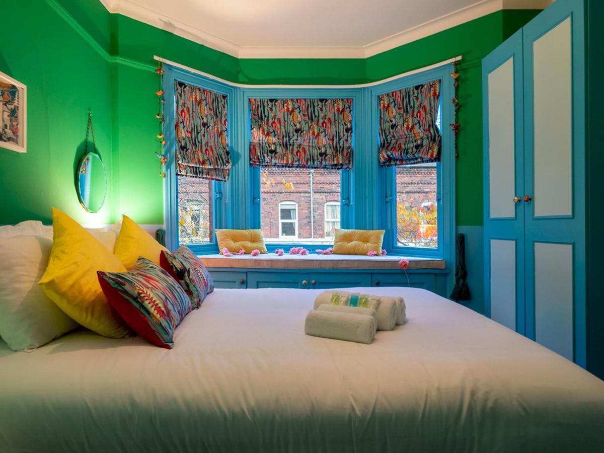 Вилла Pass The Keys Colourful, Quirky Artist-Owned 3 Bed Next To Cafes Белфаст Экстерьер фото